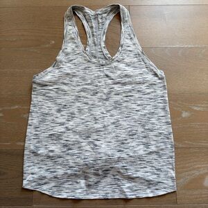 Lululemon Women’s Salute the Sun Tank in the Tiger Space Dye Black White Size 8